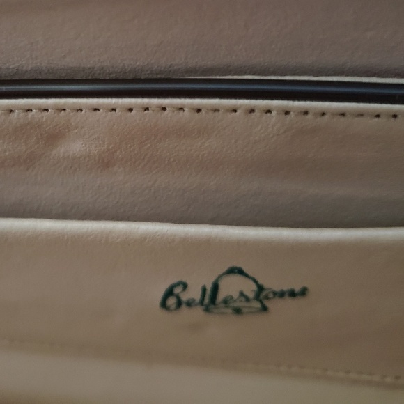 VINTAGE Bellestone Alligator Handbag! - Picture 7 of 14